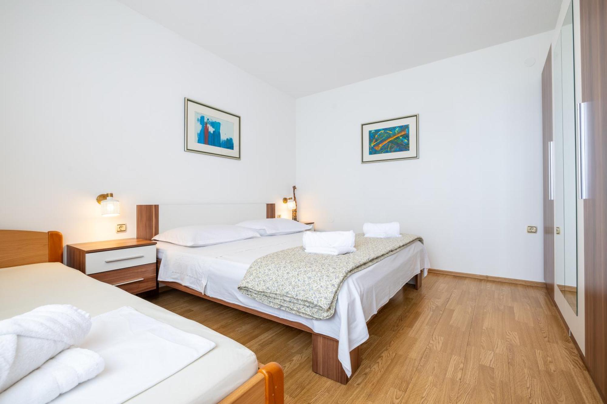 Apartment Laura On The First Floor Makarska Zewnętrze zdjęcie