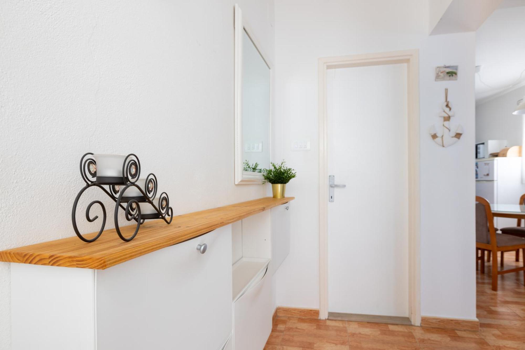 Apartment Laura On The First Floor Makarska Zewnętrze zdjęcie