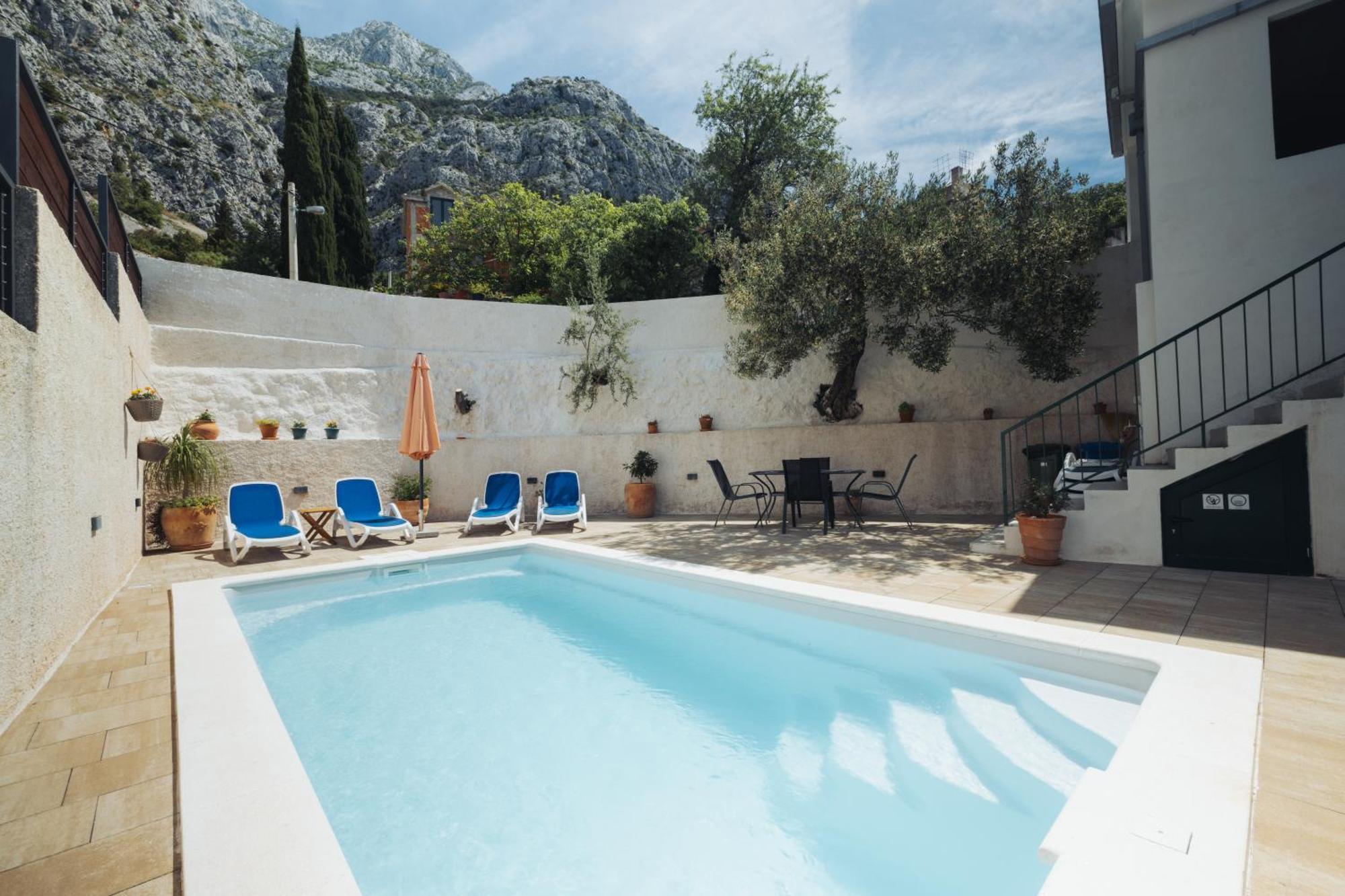 Apartment Laura On The First Floor Makarska Zewnętrze zdjęcie